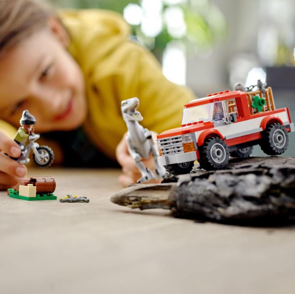 LEGO® Jurassic World Blue & Beta Velociraptor Capture 76946 Building Toy Cars (181 Pieces)