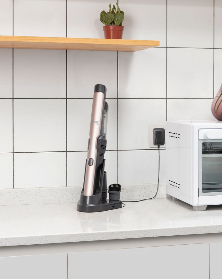 BLACK+DECKER New 12V DUSTBUSTER + Charging Station + 2 Acc, Rose Gold