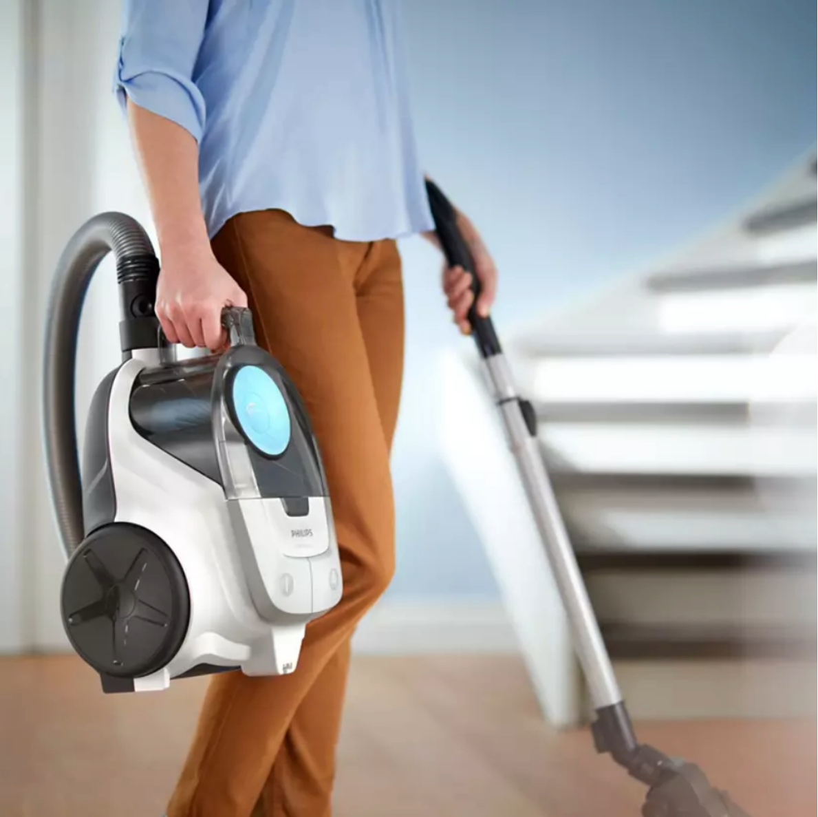 Philips Series 2000 Bagless 3L Vacuum Cleaner, 1800W, White