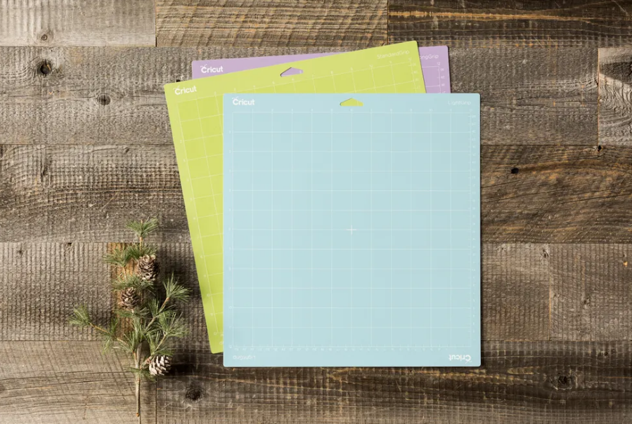 Cricut Maker 4 Cool Ideas Starter Bundle