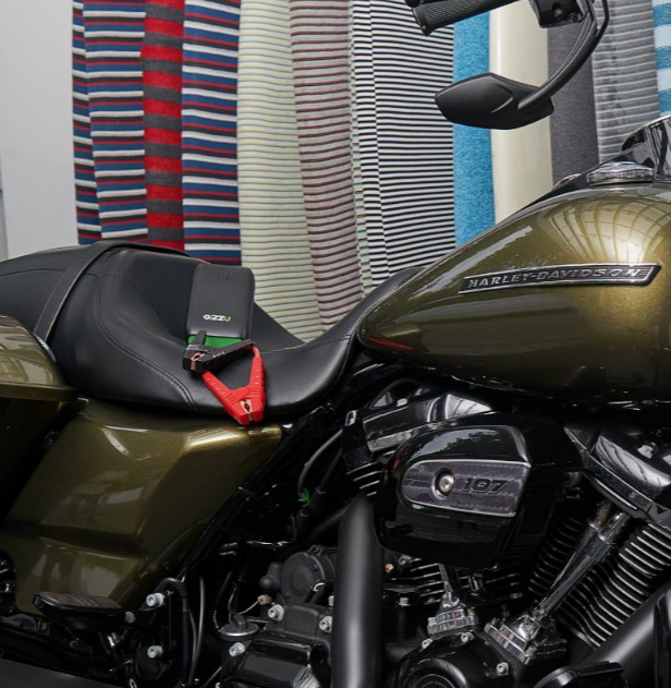 Gizzu Jump Starter 10400mAh - 1000A Power Bank