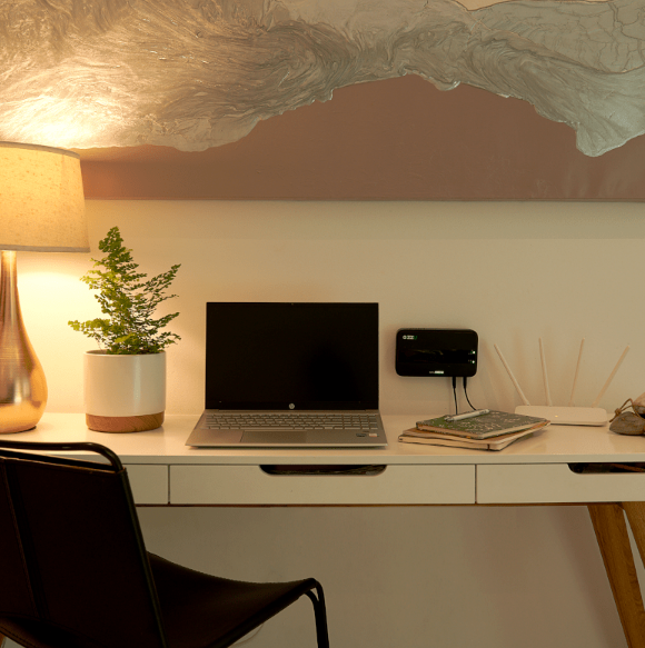 GIZZU 36W 32Wh 8800mAh Mini Dual DC UPS Lithium – Black