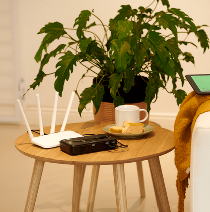 GIZZU 60W 69Wh 21600mAh Mini POE DC UPS LifePO4 – Black