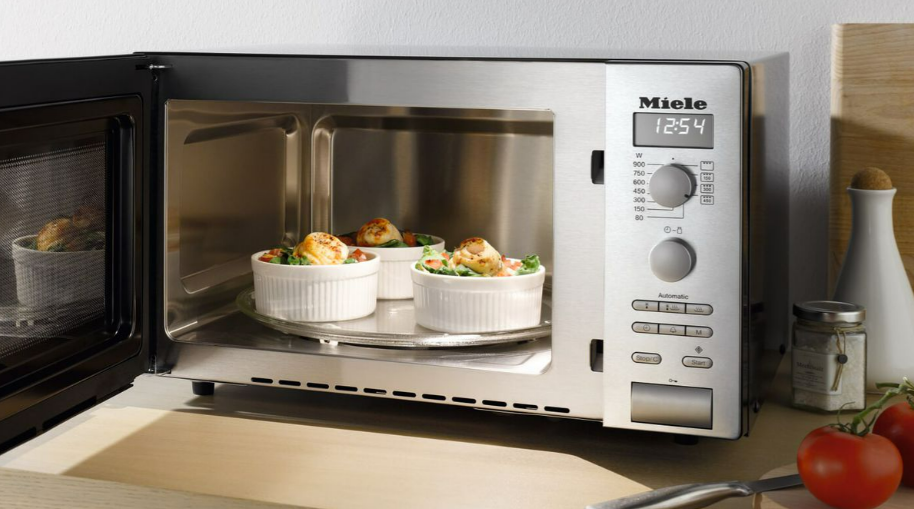 Miele Freestanding Microwave Oven